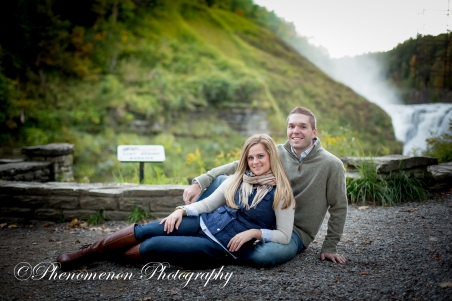 10 engagement photos by water fall in wny